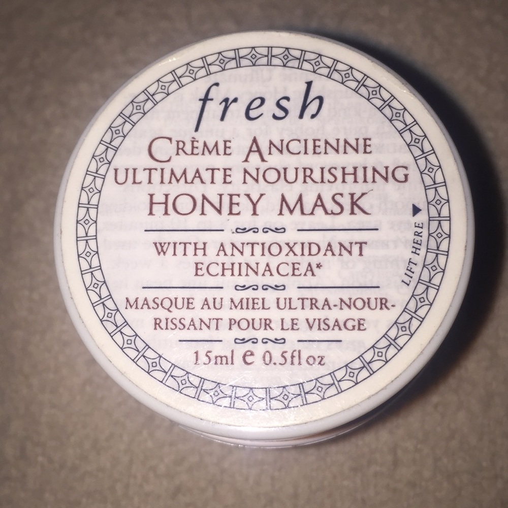 Fresh honey Mask